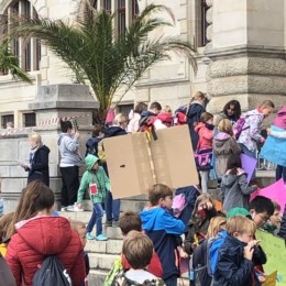 Rathausbelagerung als politische Bildungsmaßnahme